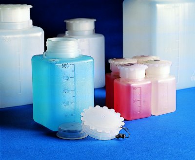 Burk HDPE 500 ml, fyrkantig, vid hals /150 pcs